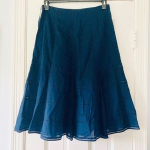 Jones New York A-line Eyelet Navy Blue Midi Skirt Size 4